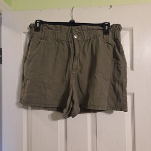 Wonderly Olive Green Elastic Waist Shorts- Size 12